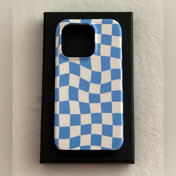 iPhone 15 Pro Blue Checkered Dual Layer Hard Case Cover - Picture 1 of 6